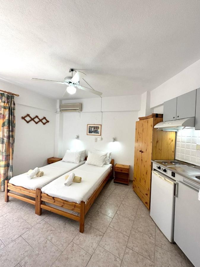 Lissos Rooms Sougia Exterior photo